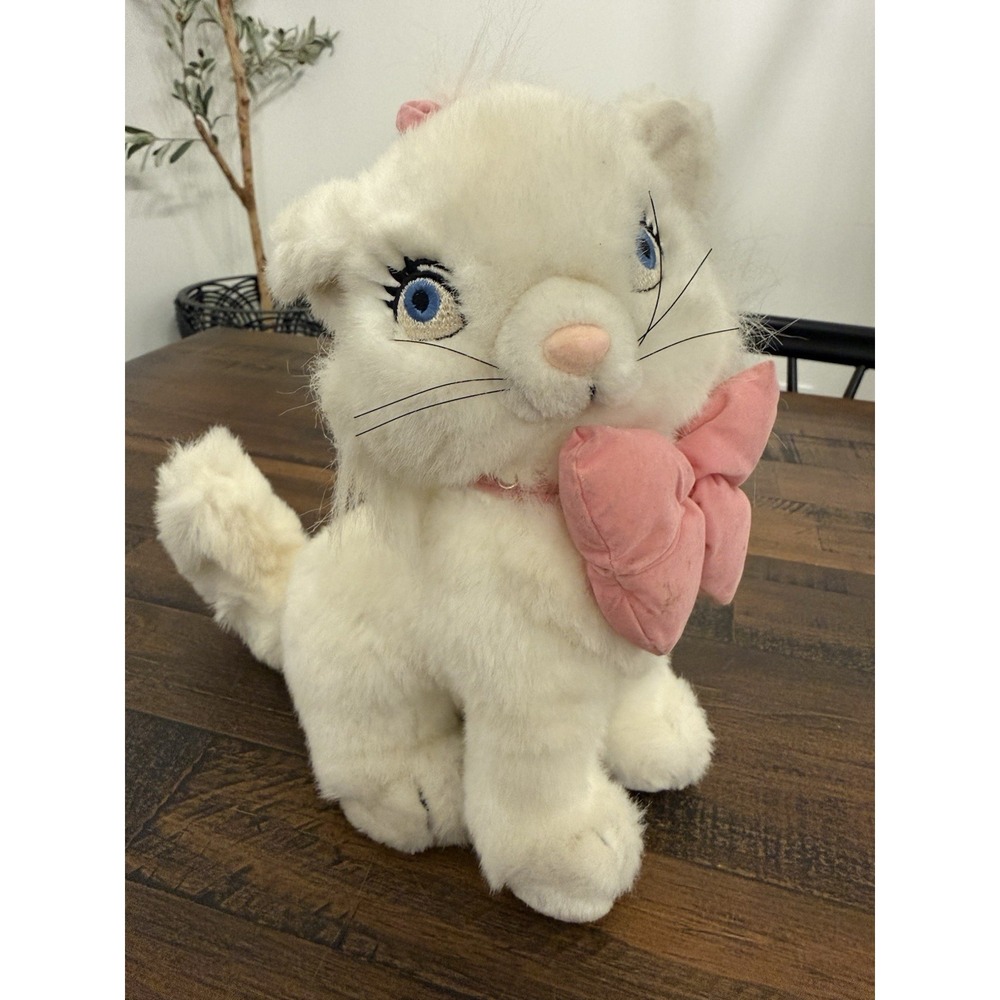 Disney Store MARIE of ARISTOCATS Plush/Stuffed Animal/Soft Embroidered 10"
